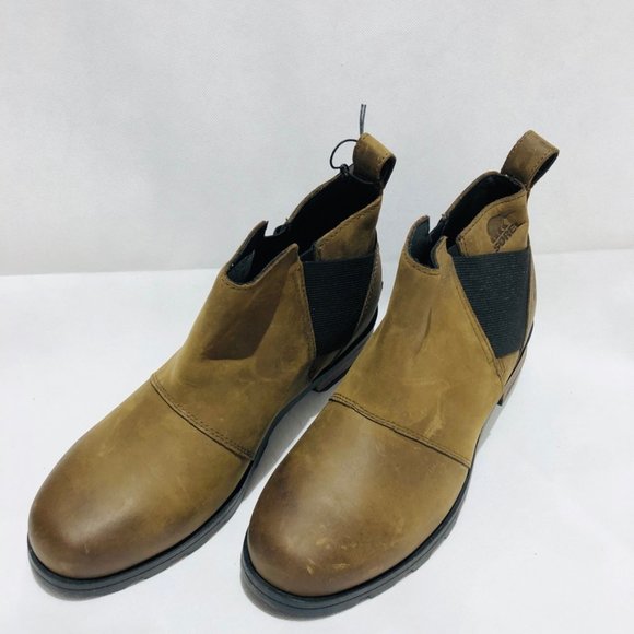 Sorel Shoes - NWT Sorel Women's Emelie Brown Booties 7